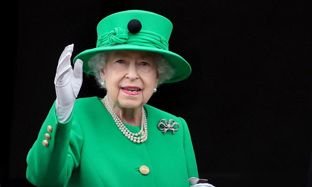 Queen Elizabeth II - PLatinum Jubilee 2022