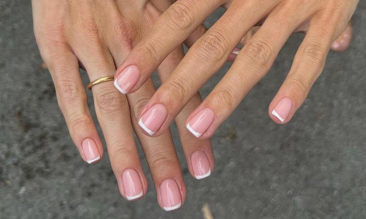 French Manicure Hack