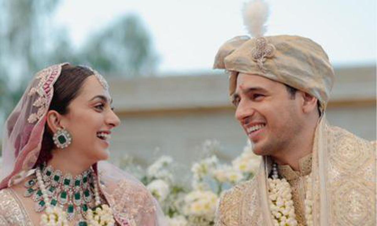 Sidharth Kiara Wedding Looks